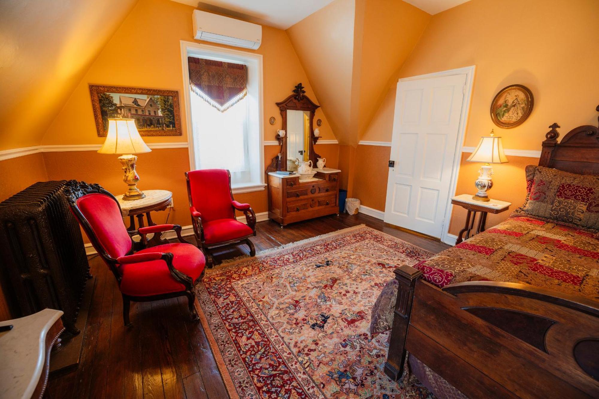 Gifford-Risley House Bed And Breakfast Media Exterior photo